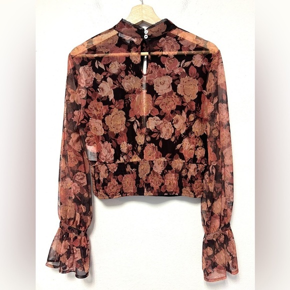 Coco + Jaimeson Floral Mesh Floral Print Top Size Large - Picture 4 of 7
